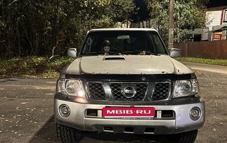 Nissan Patrol, 2005 год, 700 000 рублей, 8 фотография