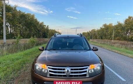 Renault Duster I рестайлинг, 2012 год, 1 000 000 рублей, 4 фотография