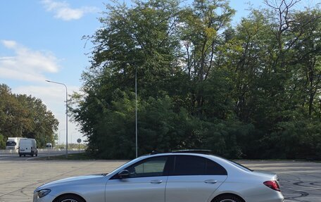 Mercedes-Benz E-Класс, 2019 год, 3 600 000 рублей, 8 фотография