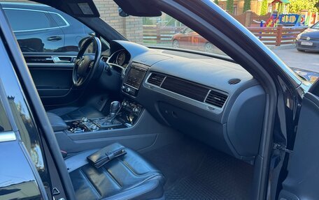 Volkswagen Touareg III, 2016 год, 2 800 000 рублей, 12 фотография