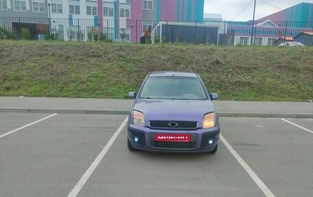 Ford Fusion I, 2006 год, 180 000 рублей, 1 фотография