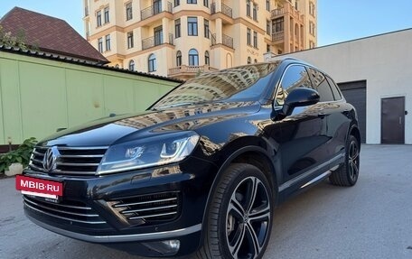 Volkswagen Touareg III, 2016 год, 2 800 000 рублей, 3 фотография