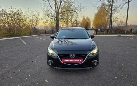Mazda Axela, 2016 год, 1 340 000 рублей, 4 фотография