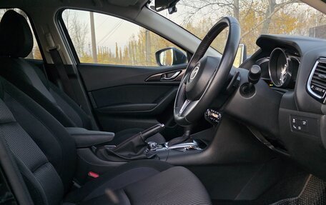 Mazda Axela, 2016 год, 1 340 000 рублей, 24 фотография
