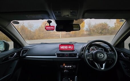 Mazda Axela, 2016 год, 1 340 000 рублей, 28 фотография