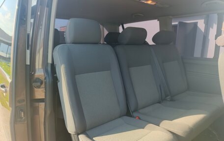 Volkswagen Caravelle T5, 2011 год, 1 650 000 рублей, 15 фотография