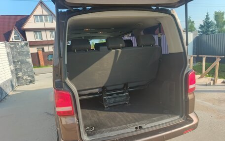 Volkswagen Caravelle T5, 2011 год, 1 650 000 рублей, 21 фотография