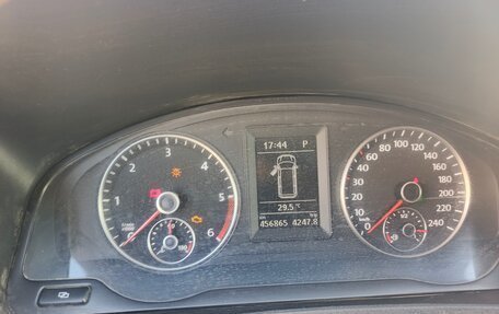 Volkswagen Caravelle T5, 2011 год, 1 650 000 рублей, 23 фотография