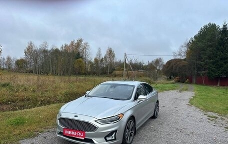Ford Fusion (North America) II, 2019 год, 2 000 000 рублей, 1 фотография