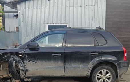 Hyundai Tucson III, 2007 год, 450 000 рублей, 1 фотография
