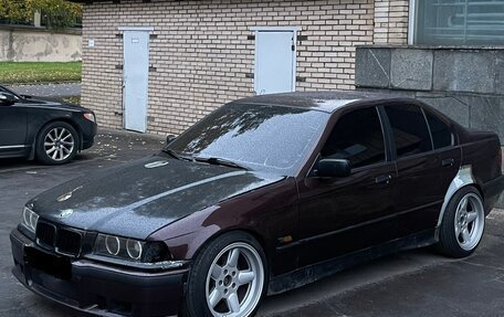 BMW 3 серия, 1991 год, 351 000 рублей, 3 фотография