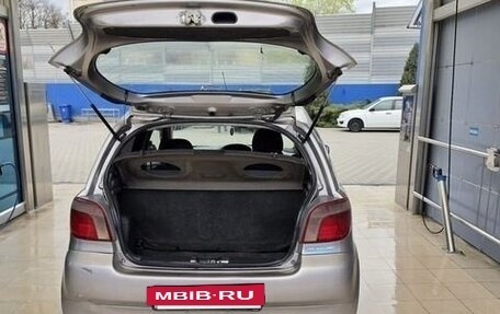 Toyota Vitz, 2001 год, 395 000 рублей, 7 фотография