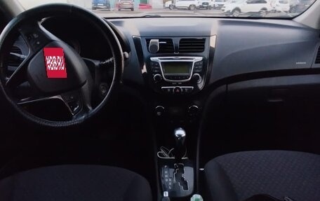 Hyundai Solaris II рестайлинг, 2012 год, 570 000 рублей, 13 фотография