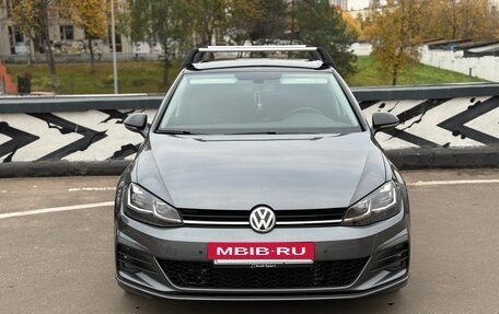 Volkswagen Golf VII, 2020 год, 1 900 000 рублей, 2 фотография
