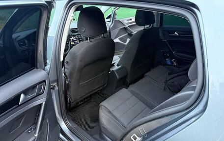 Volkswagen Golf VII, 2020 год, 1 900 000 рублей, 13 фотография