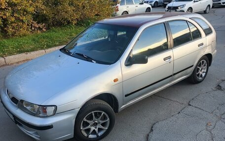 Nissan Almera, 1999 год, 150 000 рублей, 2 фотография
