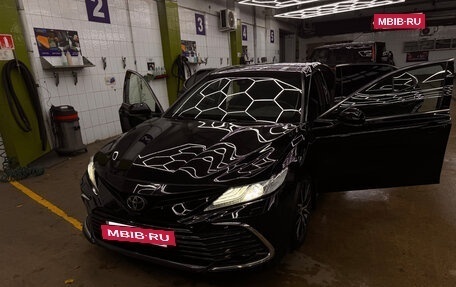 Toyota Camry, 2021 год, 3 400 000 рублей, 27 фотография
