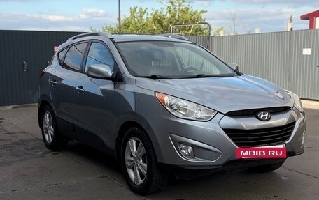 Hyundai Tucson III, 2011 год, 1 300 000 рублей, 3 фотография