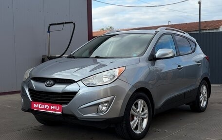 Hyundai Tucson III, 2011 год, 1 300 000 рублей, 1 фотография