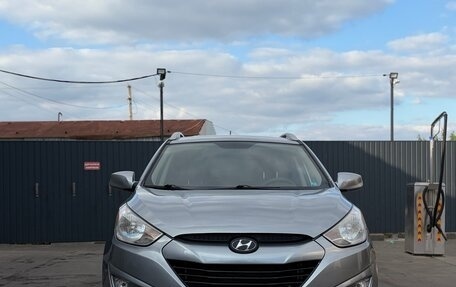 Hyundai Tucson III, 2011 год, 1 300 000 рублей, 2 фотография