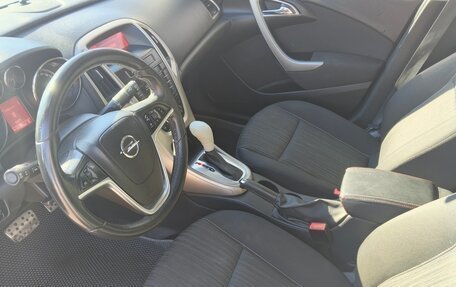 Opel Astra J, 2012 год, 550 000 рублей, 13 фотография