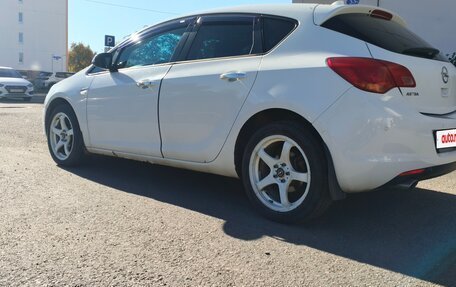 Opel Astra J, 2012 год, 550 000 рублей, 6 фотография