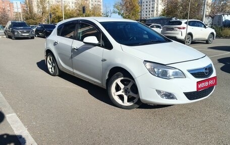 Opel Astra J, 2012 год, 550 000 рублей, 3 фотография