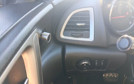 Opel Astra J, 2012 год, 550 000 рублей, 17 фотография