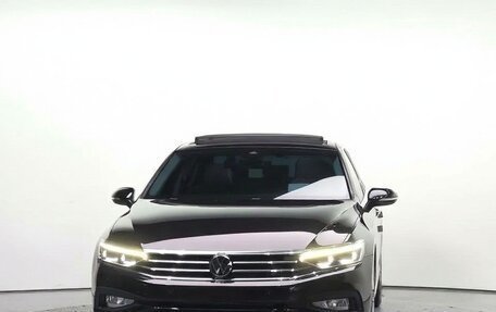 Volkswagen Passat B8 рестайлинг, 2022 год, 2 050 001 рублей, 2 фотография