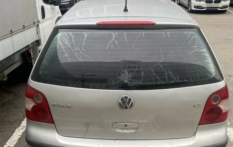 Volkswagen Polo IV рестайлинг, 2002 год, 135 000 рублей, 5 фотография