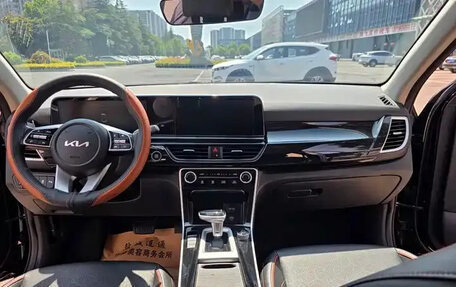 KIA Seltos I, 2024 год, 2 049 084 рублей, 6 фотография