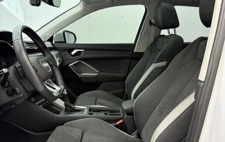 Audi Q3, 2023 год, 2 270 100 рублей, 10 фотография