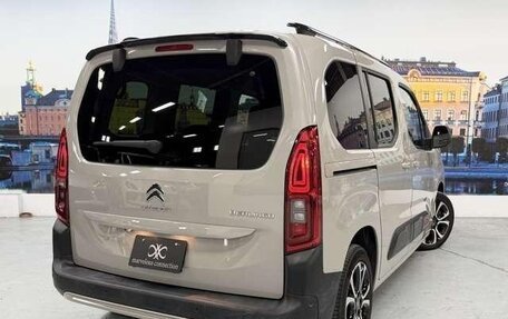Citroen Berlingo III, 2021 год, 1 550 017 рублей, 3 фотография