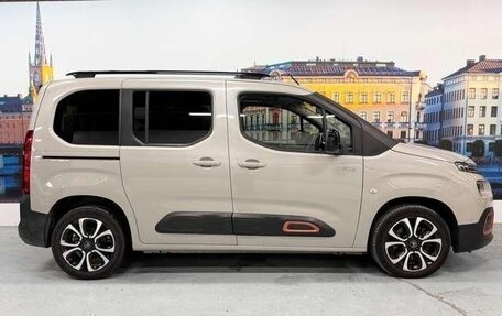 Citroen Berlingo III, 2021 год, 1 550 017 рублей, 4 фотография