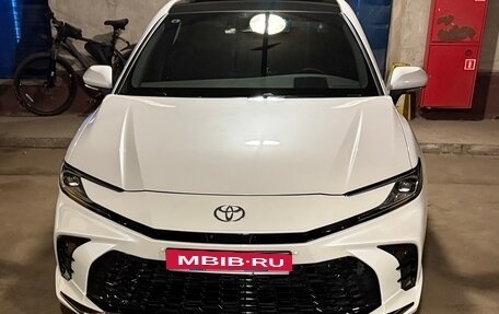 Toyota Camry, 2025 год, 4 200 000 рублей, 1 фотография