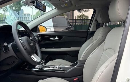 KIA K3, 2023 год, 1 400 000 рублей, 14 фотография