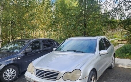 Mercedes-Benz C-Класс, 2000 год, 380 000 рублей, 2 фотография