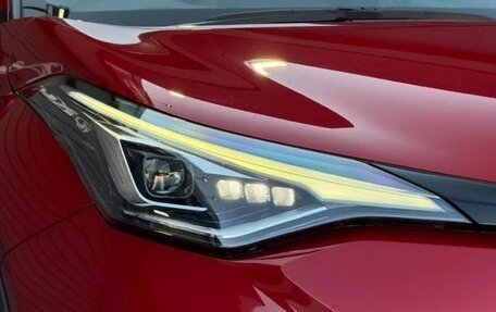 Toyota C-HR I рестайлинг, 2023 год, 1 699 017 рублей, 30 фотография