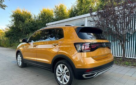 Volkswagen T-Cross I, 2022 год, 1 298 000 рублей, 6 фотография