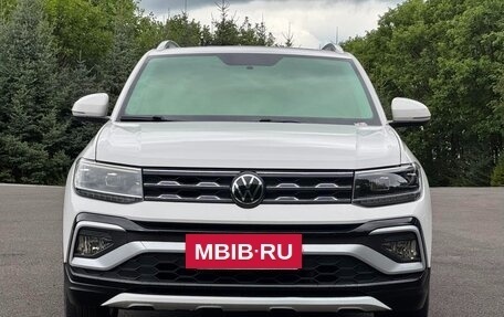Volkswagen T-Cross I, 2022 год, 1 244 000 рублей, 2 фотография