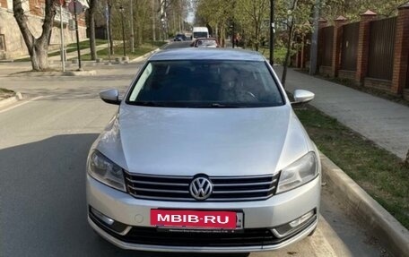 Volkswagen Passat B7, 2011 год, 1 070 000 рублей, 3 фотография