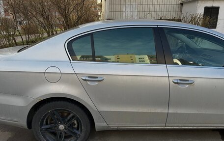Volkswagen Passat B7, 2011 год, 1 070 000 рублей, 9 фотография