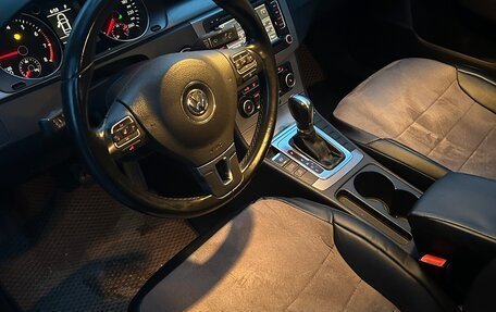 Volkswagen Passat B7, 2011 год, 1 070 000 рублей, 10 фотография