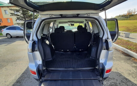 Mitsubishi Outlander III рестайлинг 3, 2008 год, 995 000 рублей, 5 фотография