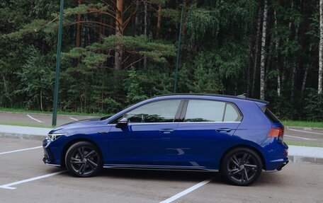 Volkswagen Golf VII, 2021 год, 2 420 000 рублей, 1 фотография