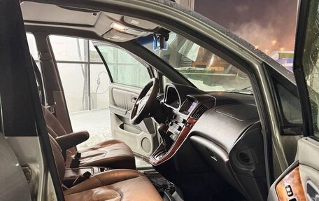 Lexus RX IV рестайлинг, 2000 год, 620 000 рублей, 19 фотография