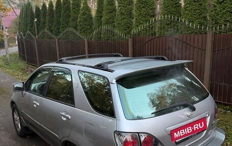 Lexus RX IV рестайлинг, 2000 год, 620 000 рублей, 12 фотография
