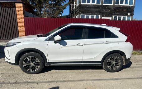 Mitsubishi Eclipse Cross, 2021 год, 2 550 000 рублей, 3 фотография