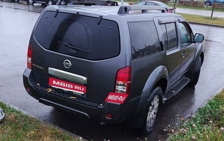 Nissan Pathfinder, 2010 год, 1 350 000 рублей, 5 фотография