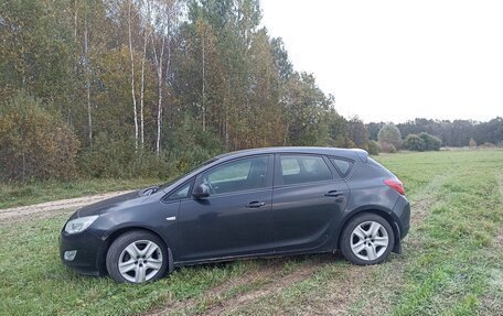 Opel Astra J, 2012 год, 690 000 рублей, 3 фотография